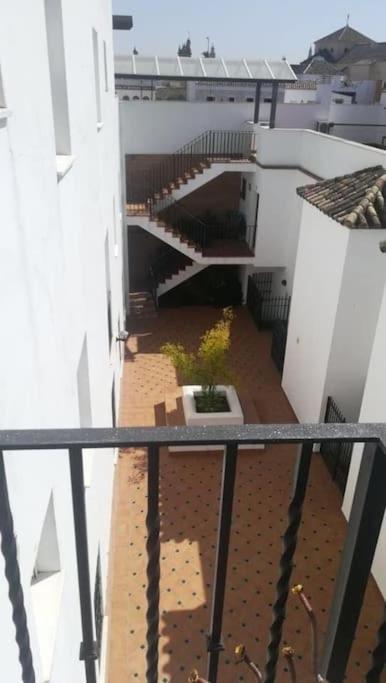 Atico Con Terraza- Solarium Apartment Écija Екстериор снимка
